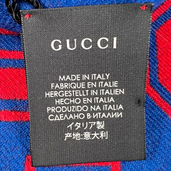 🧣GUCCI PAR AMOUR SCARF🧣 - Picture 4 of 10